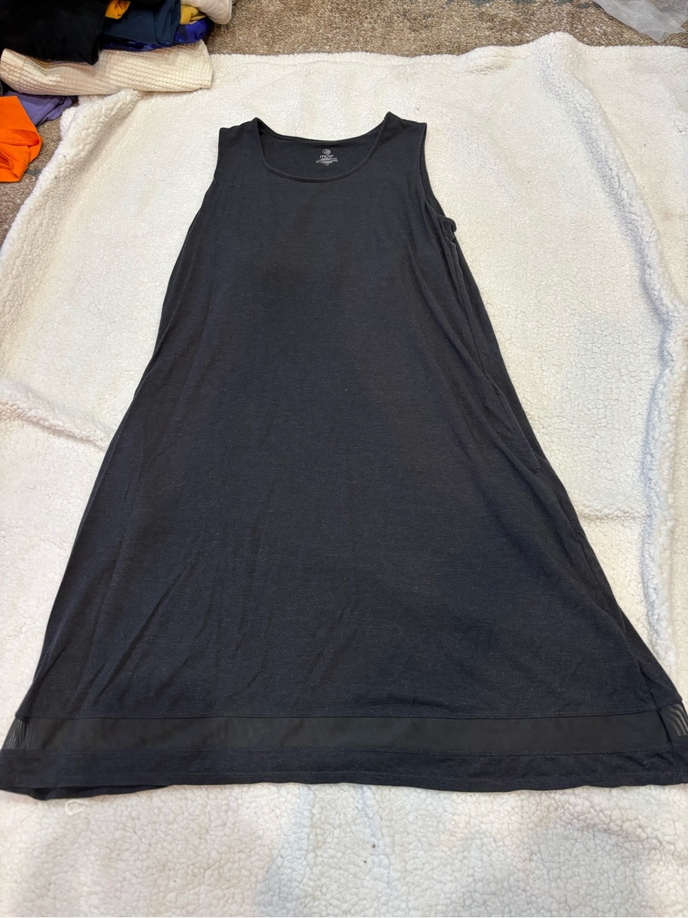 Mondetta Athletic Dress Large